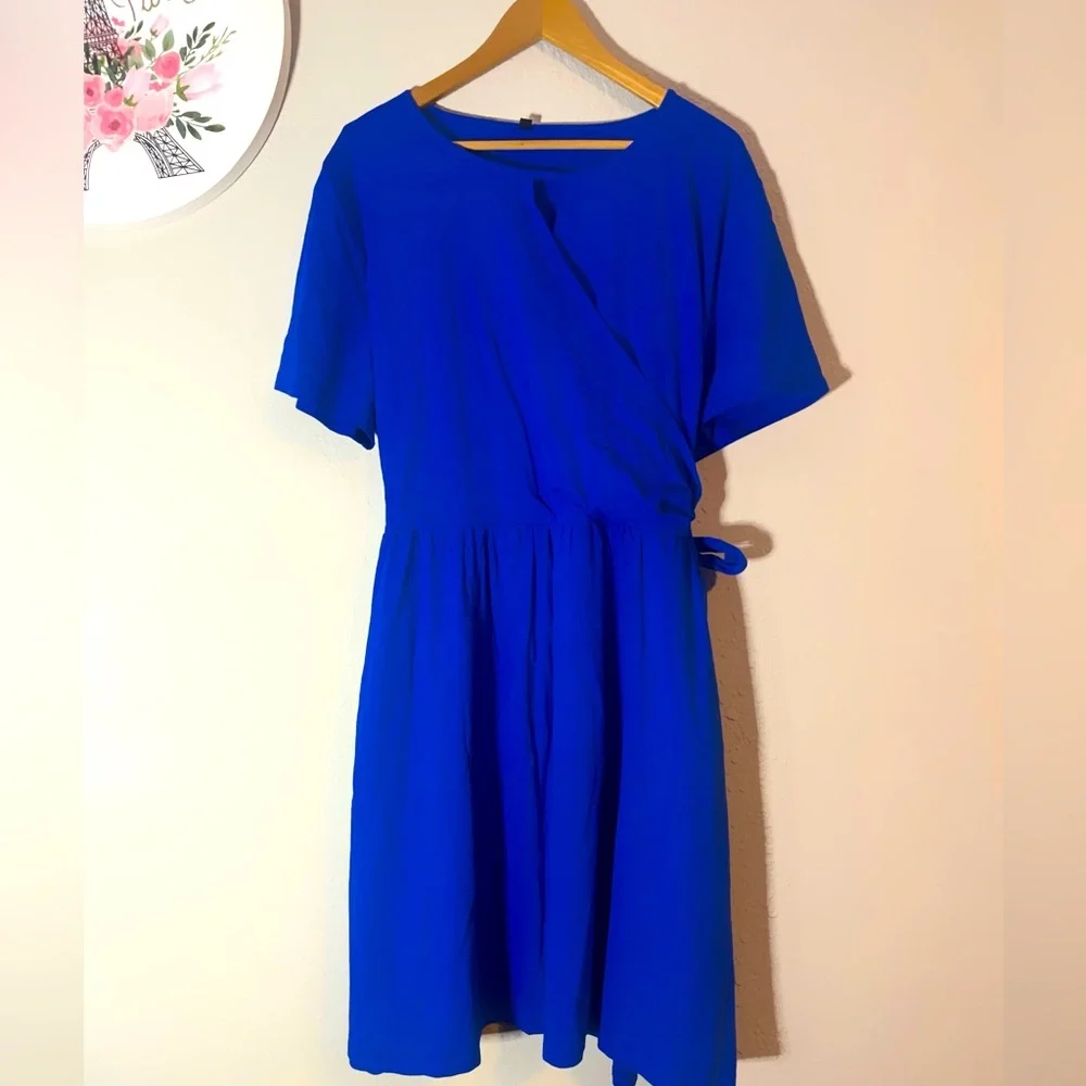 Blue Wrap Dress With Pockets - Picture 1 of 7